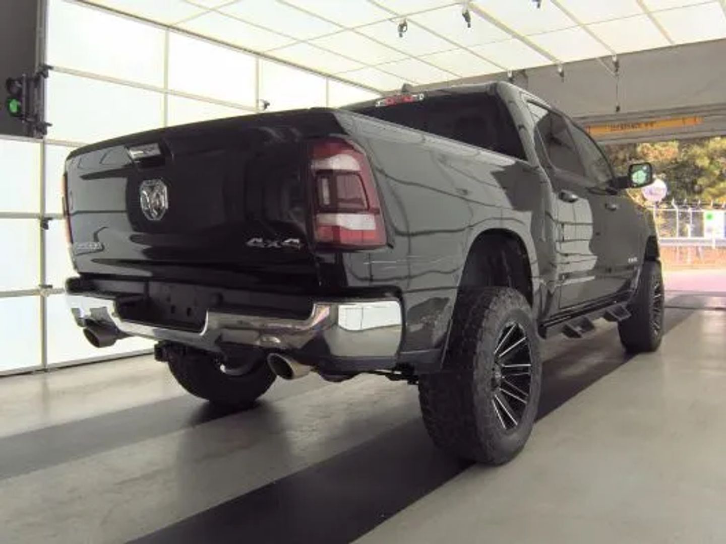 ram ram 1500 pickup 2019 1C6SRFFT9KN519872 image ram ram 1500 pickup 2019 1C6SRFFT9KN519872 image